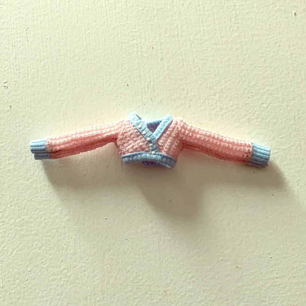 Miniature cardigan